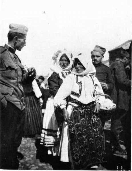 PEASANT WOMEN IN GALA COSTUME&mdash;NISH.
