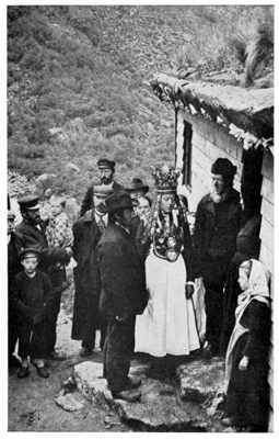 A NORDFJORD BRIDE AND GROOM WITH GUESTS AND PARENTS.
BRIGSDAL. NORWAY.
