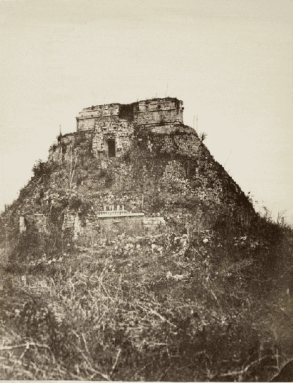 Maison Du Nain, &agrave; Uxmal.