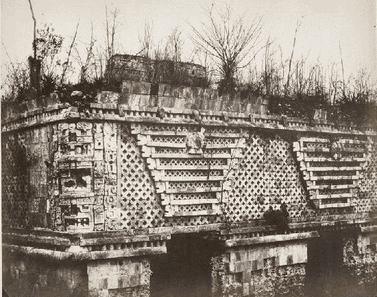 Palais Des Nonnes, &agrave; Uxmal; detail de la fa&ccedil;ade dite Egyptienne.