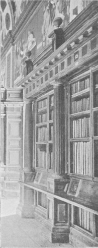 Fig. 118. Bookcases in the Library of the Esc&otilde;rial on an enlarged scale.
