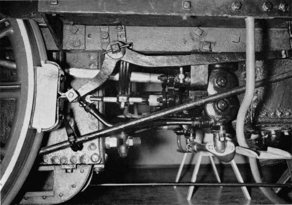Figure 20.&mdash;Feedwater pump of the Pioneer.