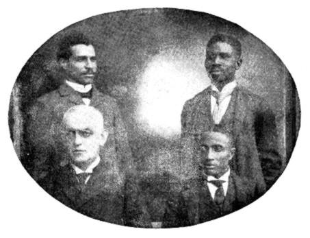COLLEGE DEPARTMENT GRADUATING CLASS WITH PRESIDENT,
STRAIGHT UNIVERSITY.