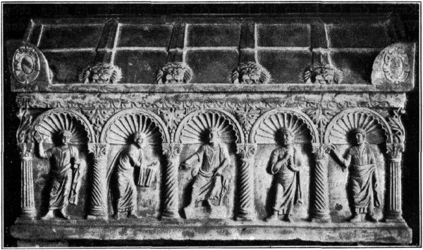 Bild 13. Sarkophag vom Ende des 4. Jahrhunderts: Christus mit Aposteln. S. Francesco, Ravenna. Bild 13. Sarkophag vom Ende des 4. Jahrhunderts: Christus mit Aposteln. S. Francesco, Ravenna.