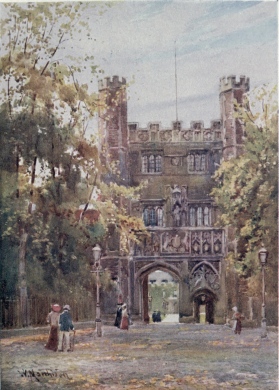 THE GATEWAY OF TRINITY COLLEGE

The Great Entrance Gate, constructed about 1518-35. The panels over the
arch commemorate King Edward the Third and his six sons. The Master’s
lodge is seen in the distance through the gateway.