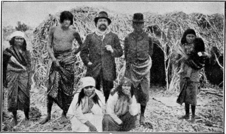 BLASCO IBÁÑEZ DANS UNE TENTE D’INDIENS NOMADES

Frontière de l’Argentine et Bolivar