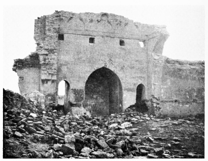 Fig. 31.&mdash;ḲAL’AT JA’BAR, HALL OF PALACE.