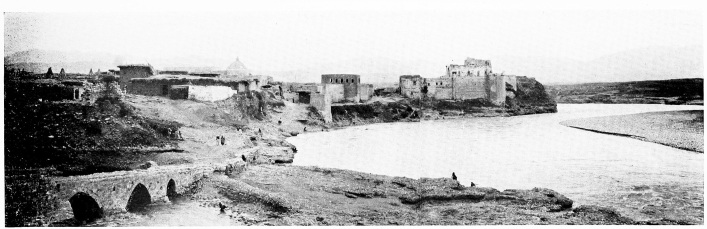 Fig. 180.&mdash;ZÂKHÔ.