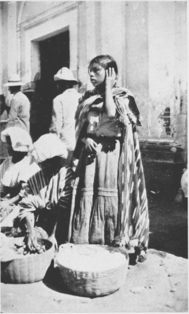 GUATEMALA’S POPULATION INCLUDES A MILLION PURE-BLOODED
ABORIGINES