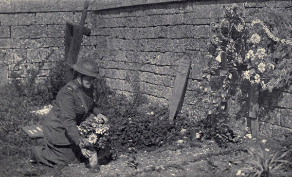 The centuries-old gray
cemetery in Treveray